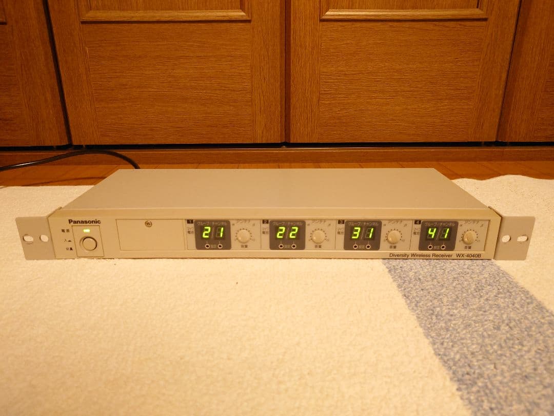 Panasonic ワイヤレスチューナー B帯 800MHz WX-4040B①