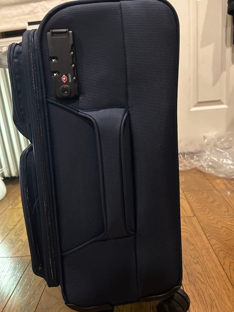 新品　ANA SELECTION ORIGINAL CARRY CASE 紺色