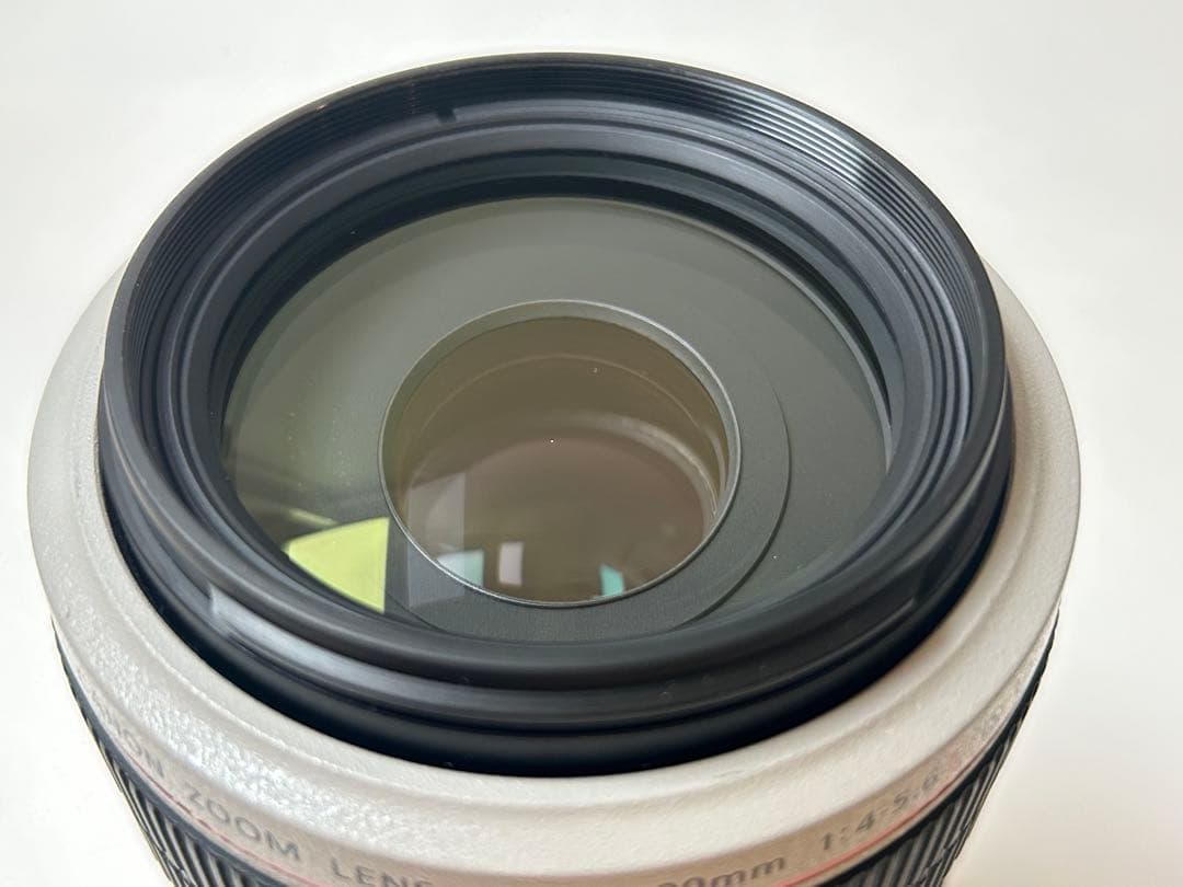 キヤノン　Canon　EF７０－３００ｍｍ　Ｆ4－5.6L IS USM