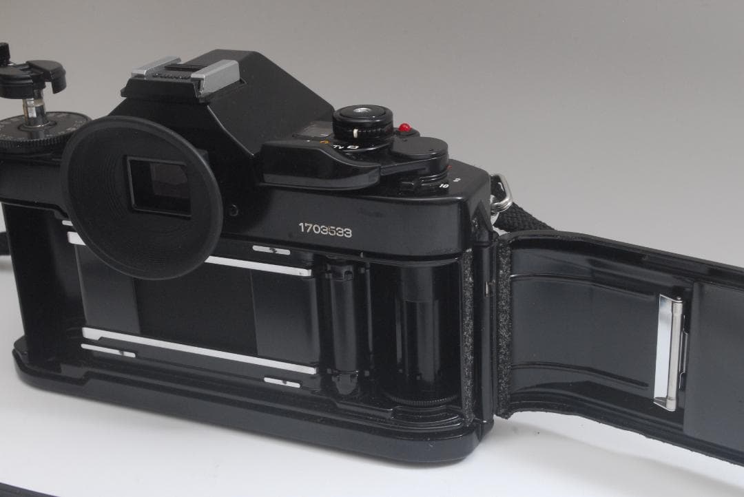 [美品]　Canon キャノンA-1 NFD 35mm 2.8