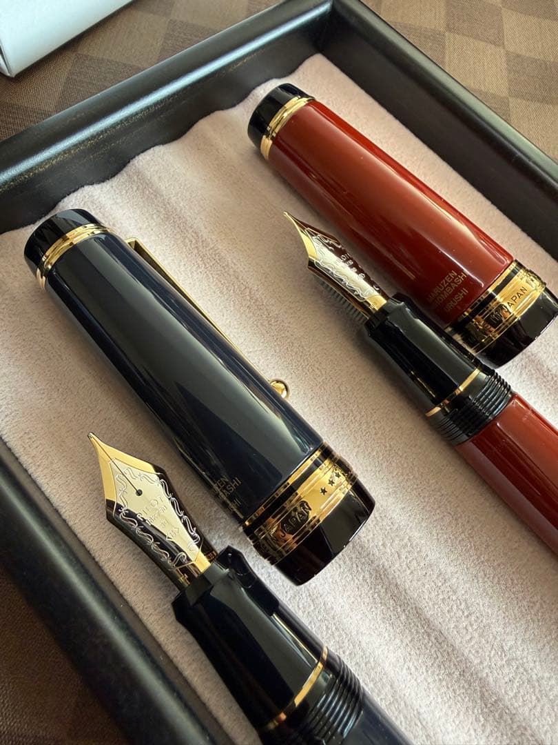 パイロット万年筆丸善限定品、2024茜朱、2025紺藍、2本セット、未使用品