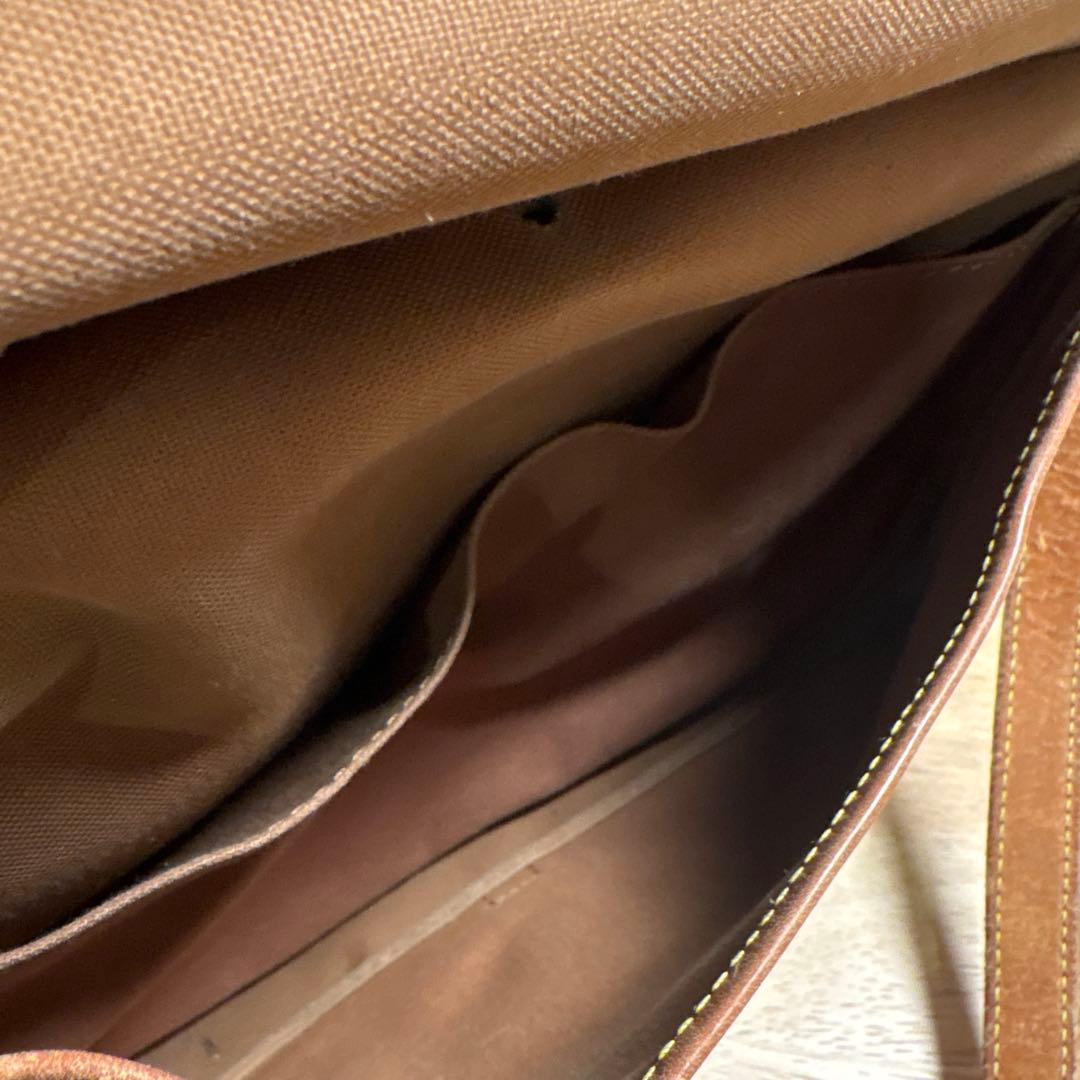 ゼ*ル様 ルイヴィトン　ソミュール30