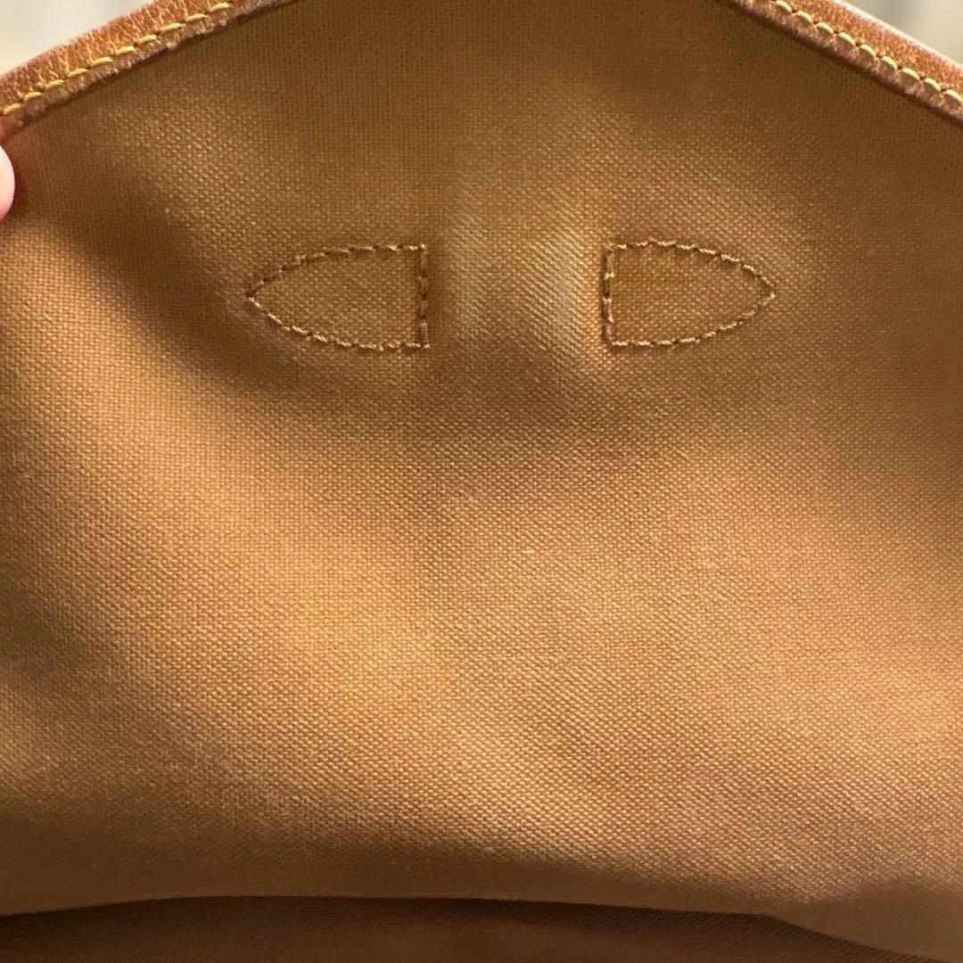 ゼ*ル様 ルイヴィトン　ソミュール30