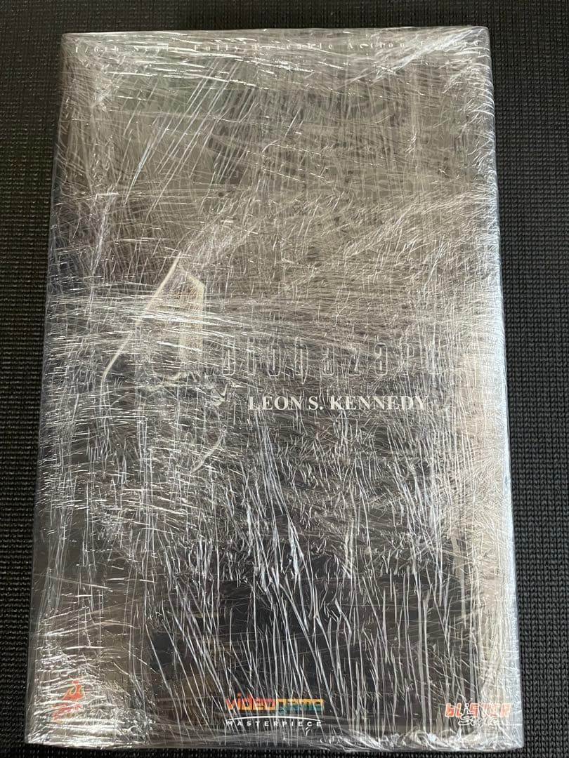 ホットトイズ バイオハザード４ 1/6スケールフィギュア　レオン　2008年