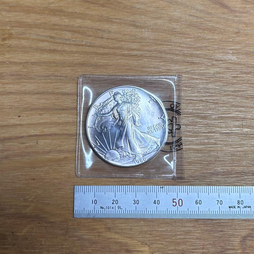 1986年、イーグル銀貨ウォーキングリバティ1オンス銀貨
