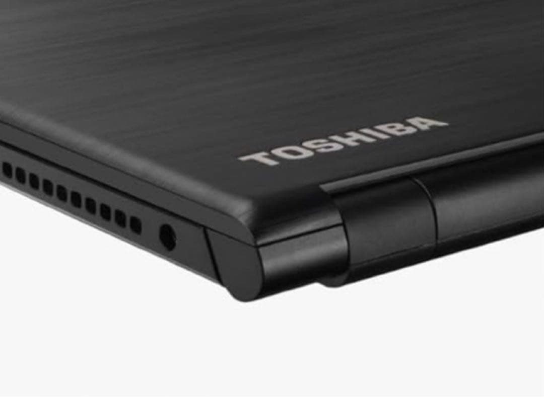 TOSHIBA 15.6インチ ノートPC ブラック