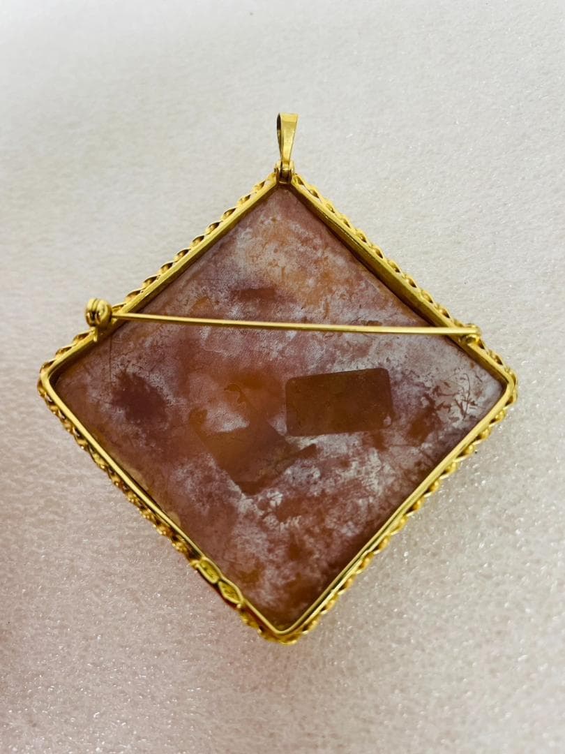 ⭐️良品⭐️K18　シェルカメオ　ブローチ　ペンダントトップ　女性　横顔　鳥