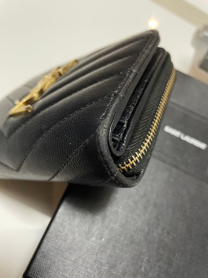 ◎SAINTS LAURENT サンローラン2つ折りコンパクト財布