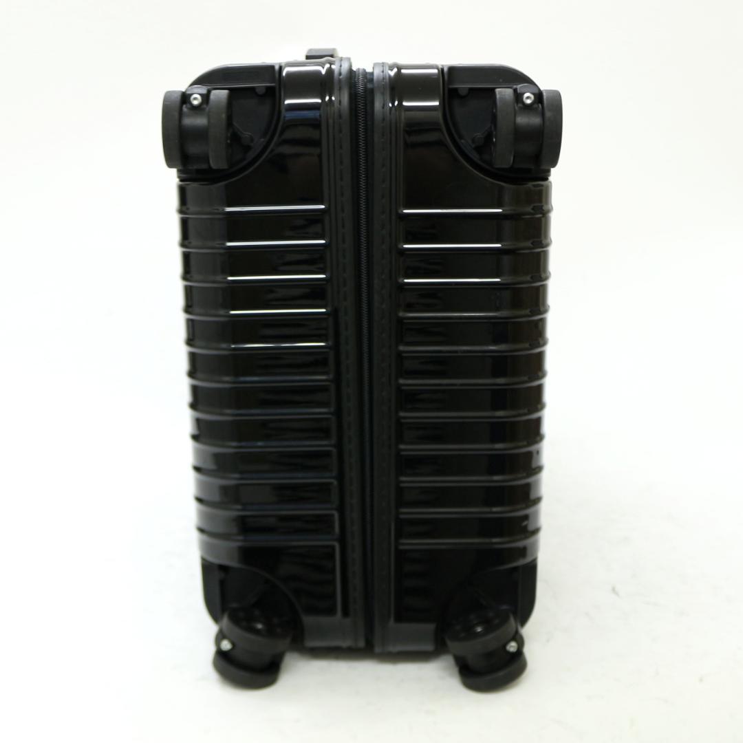 ★美品 正規品★リモワRIMOWA★エッセンシャルライト Check-In M★