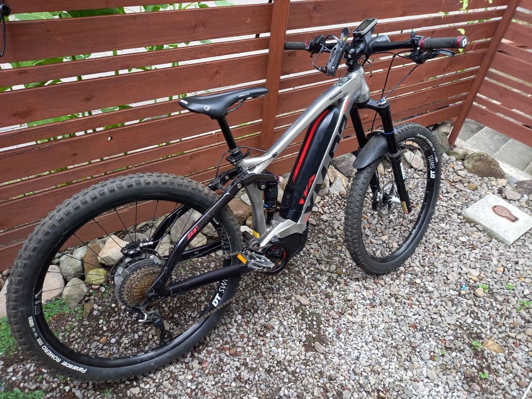 ひ*て様 PANASONIC XM-D2 V 2021年？