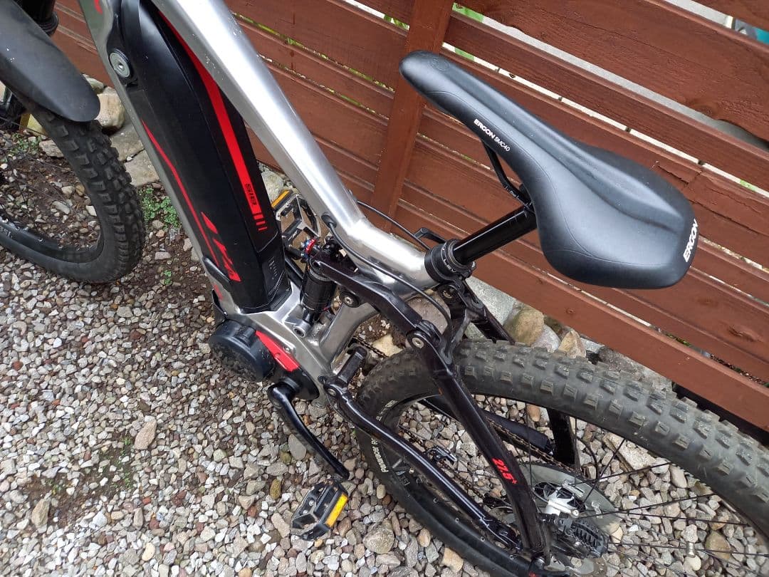 ひ*て様 PANASONIC XM-D2 V 2021年？