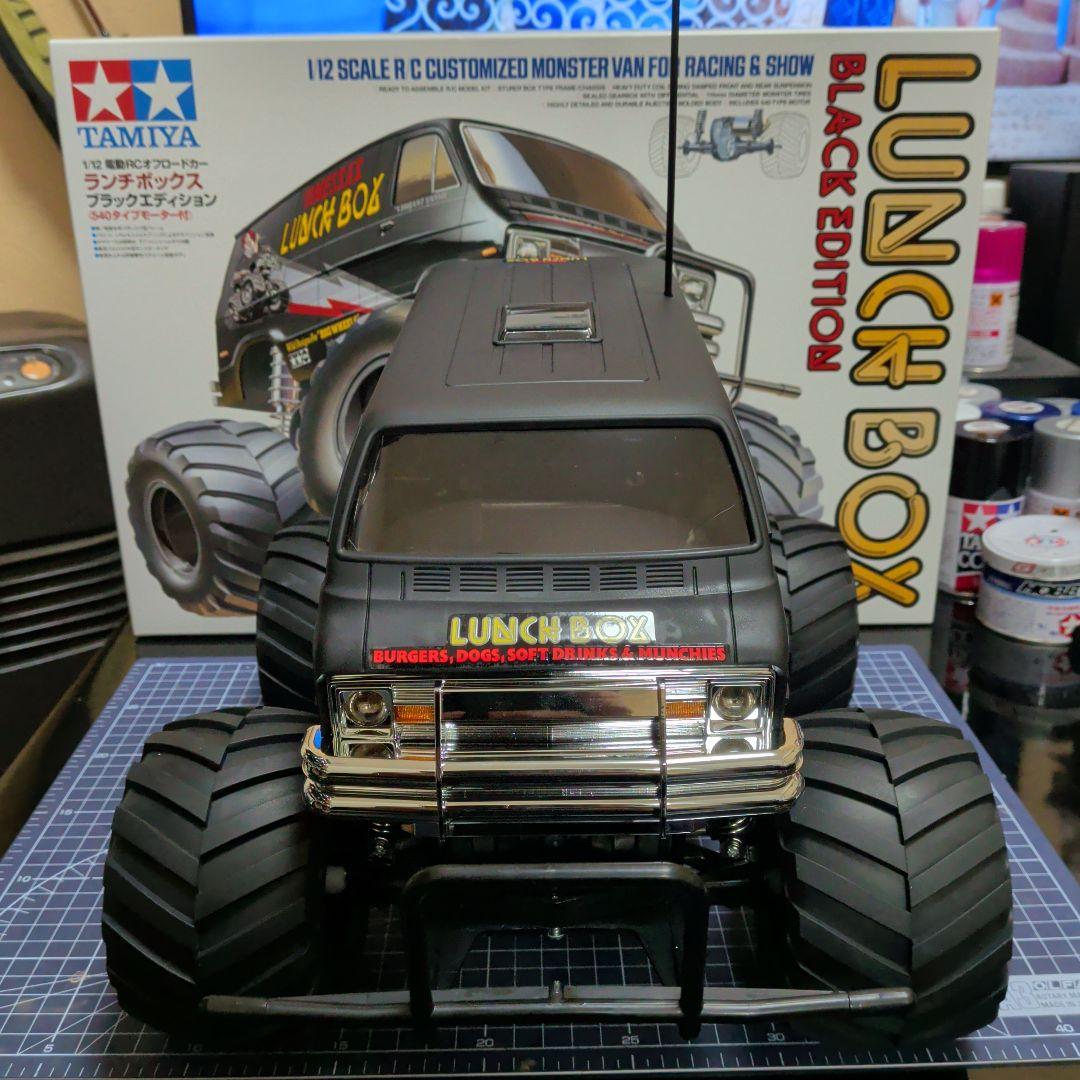 タミヤ ランチボックス ブラックエディション フルベア、サーボ、LED付き