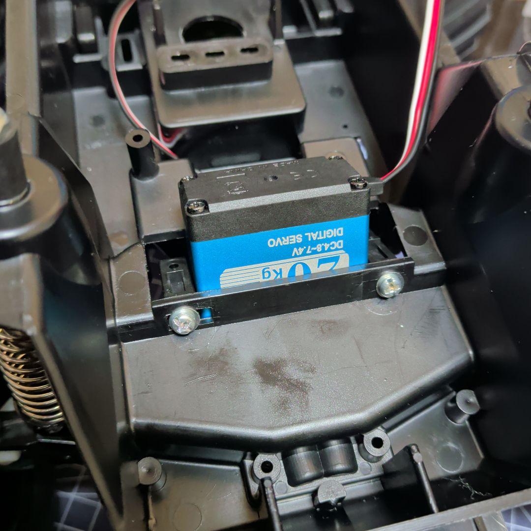 タミヤ ランチボックス ブラックエディション フルベア、サーボ、LED付き