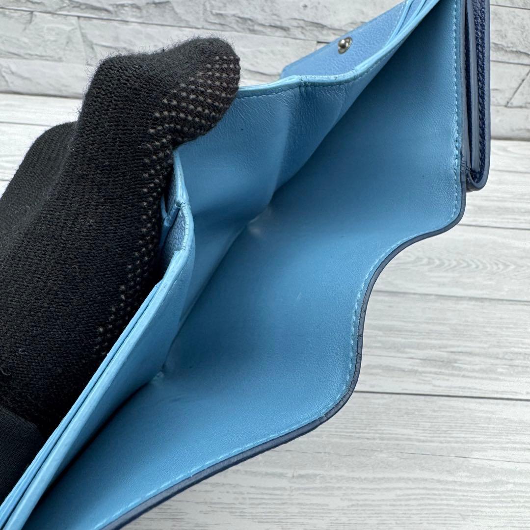 【aya☆】ブルガリ バイカラー　RFID　三つ折り財布 サークルロゴ　ネイビー