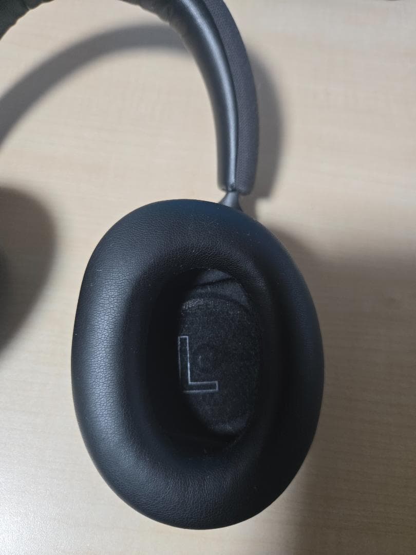 ヘッドホン Bowers & Wilkins Px7