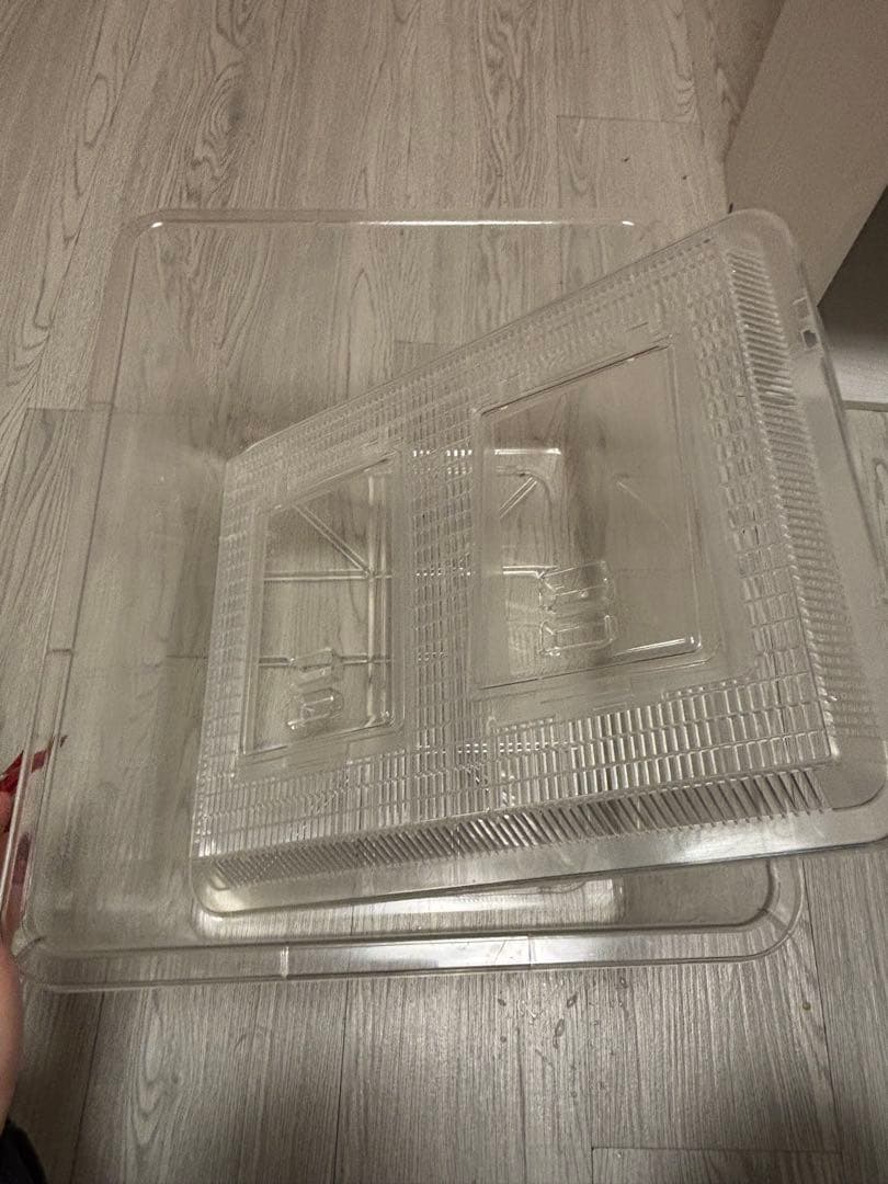 大サイズ 通気性虫かご プラスチック製