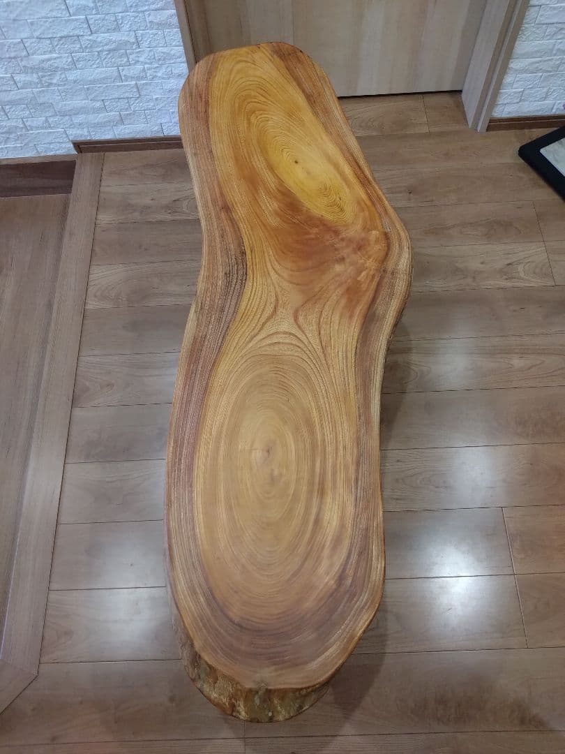 欅の一枚板　ケヤキ　値下げ❕無垢材　テーブル、ベンチ、お店の看板等にいいですよ