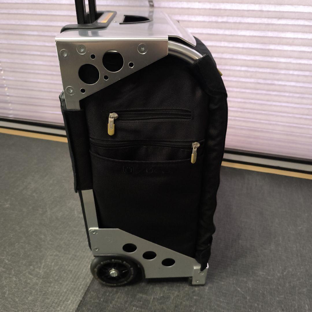 R18様専門　ZUCA(ズーカ) キャリーバッグ - 黒 2輪