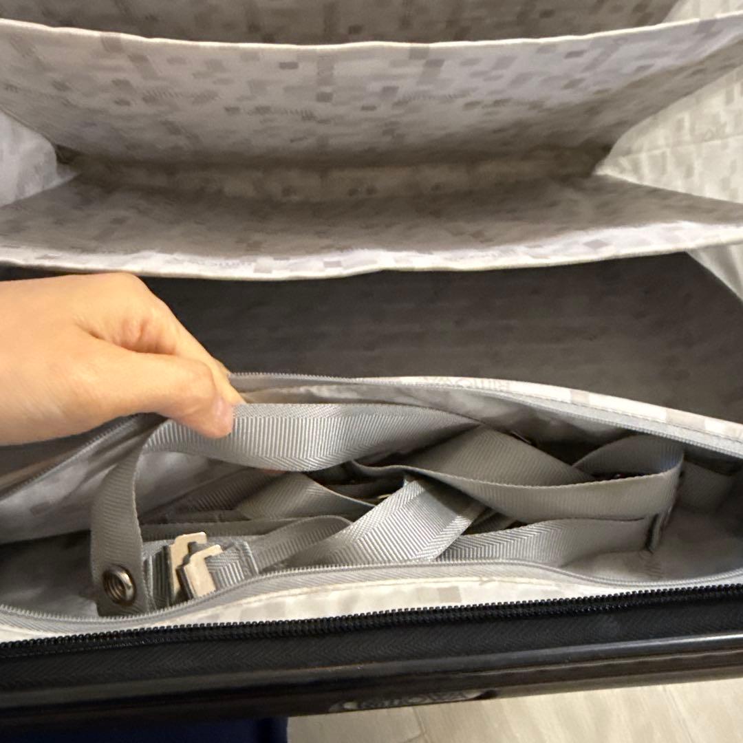 安心のリモワ！マットブロンズのビジネストローリー 機内持込25L rimowa