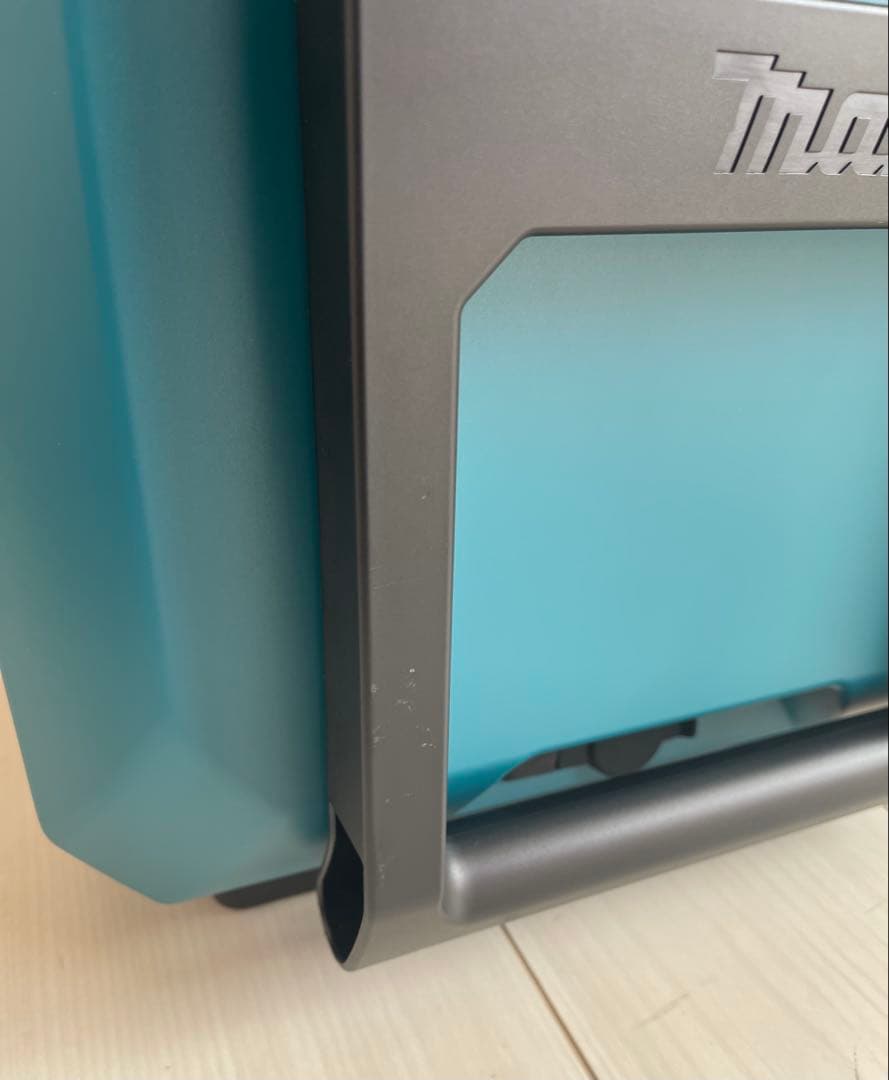 マキタ 充電式保冷温庫 18V/40Vmax CW004GZ青