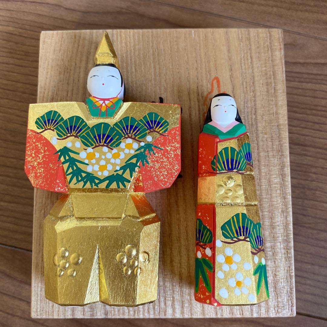 トモ　　雛人形　川口神泉　一刀彫