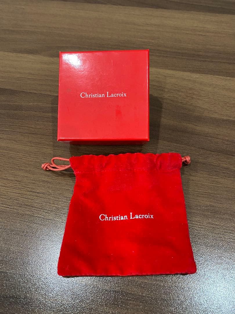 【美品】Christian Lacroix ラクロワ てんとう虫 ブローチ