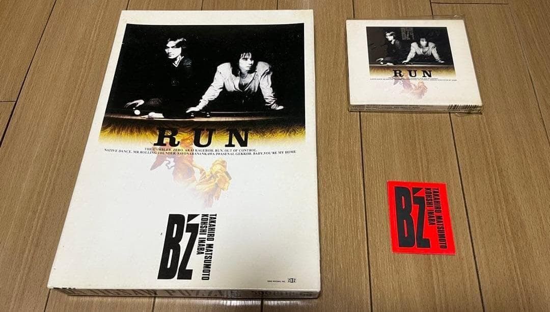 B'z RUN 初回盤 ジクソーパズル A賞ステッカー 非売品 おまけ多数