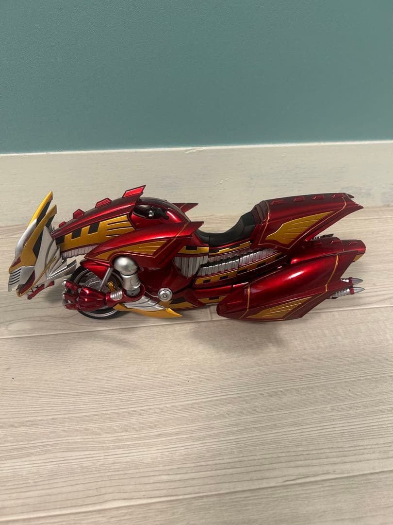 t854 SHFiguarts仮面ライダー龍騎サバイブ&ドラグランザー