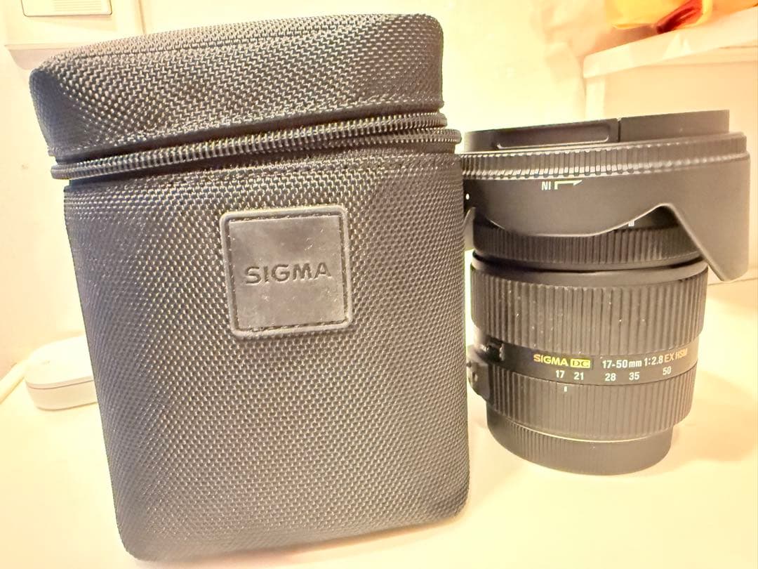 SIGMA シグマ 17-50mm F2.8 EX DC OS HSM