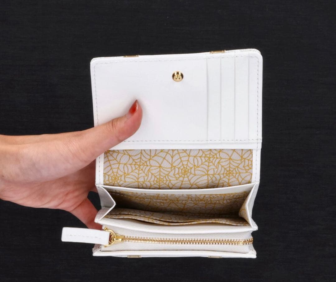 王様戦隊キングオージャー二つ折り財布（ジェラミー・ブラシエリ　モデル）