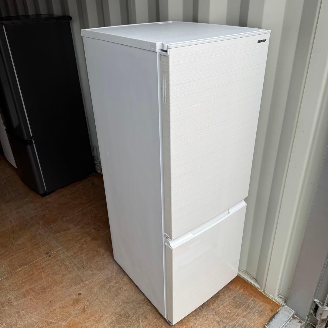 C7717★2021年製美品★シャープ　冷蔵庫　ホワイト 右.左開き　自動霜取り