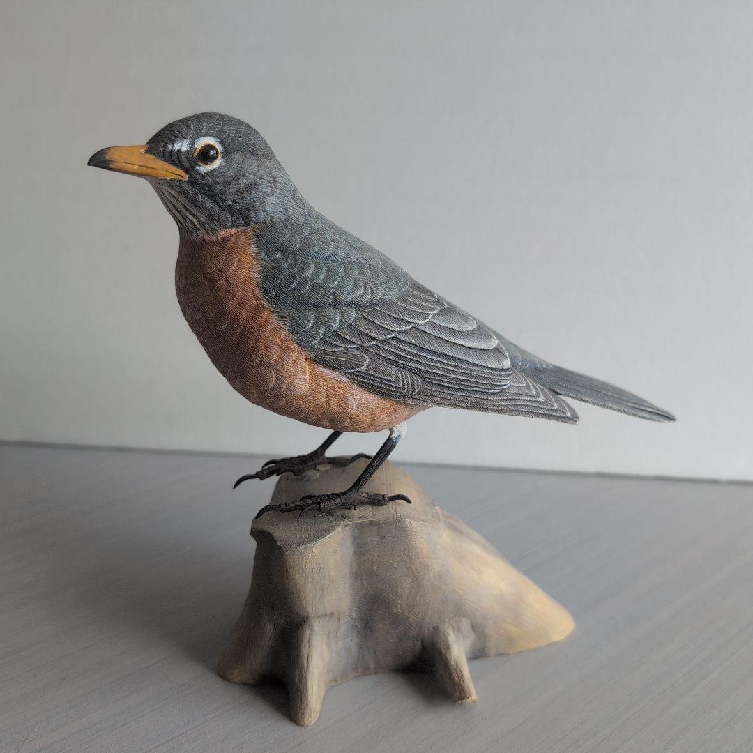 リアル木彫り　コマツグミ(アメリカン　ロビン) 野鳥彫刻 バードカービング