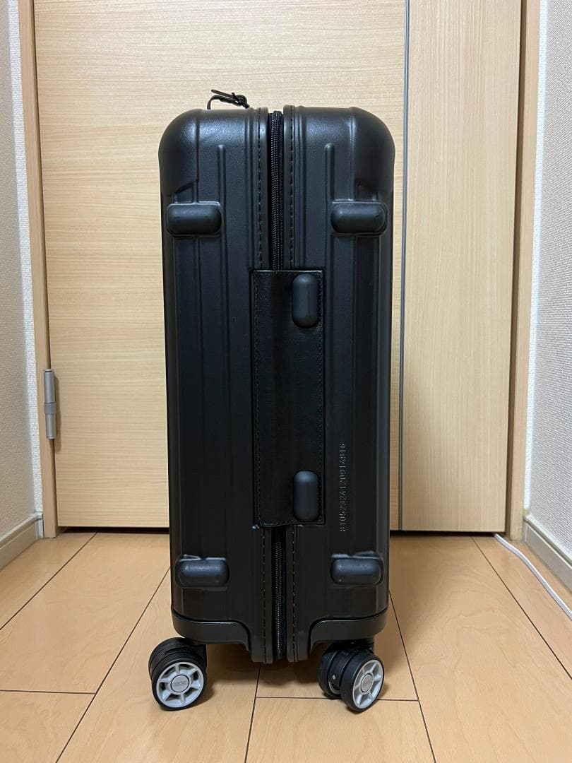 【未使用】RIMOWA リモワ サルサ スーツケース 4輪 32l 機内持込可