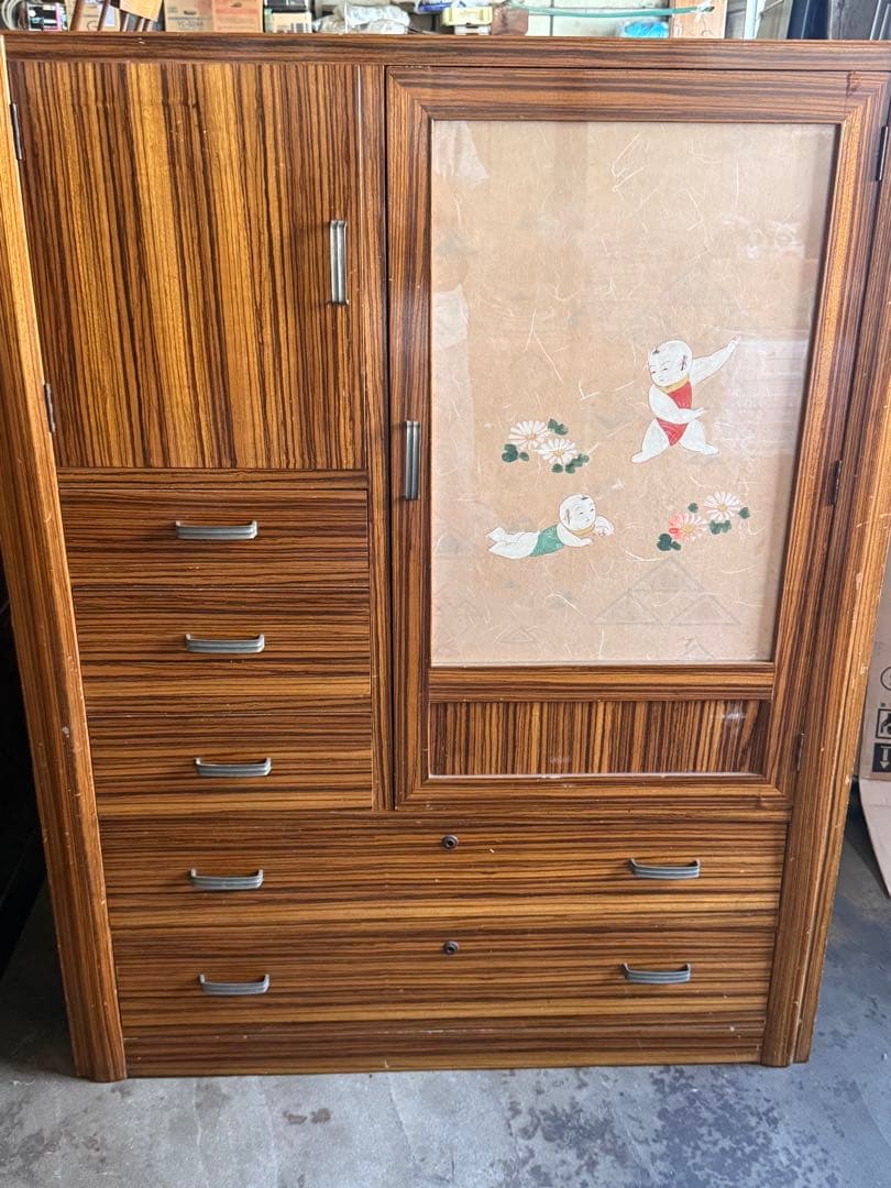 【送料込み】茶箪笥　童子絵　和家具　ヴィンテージチェスト