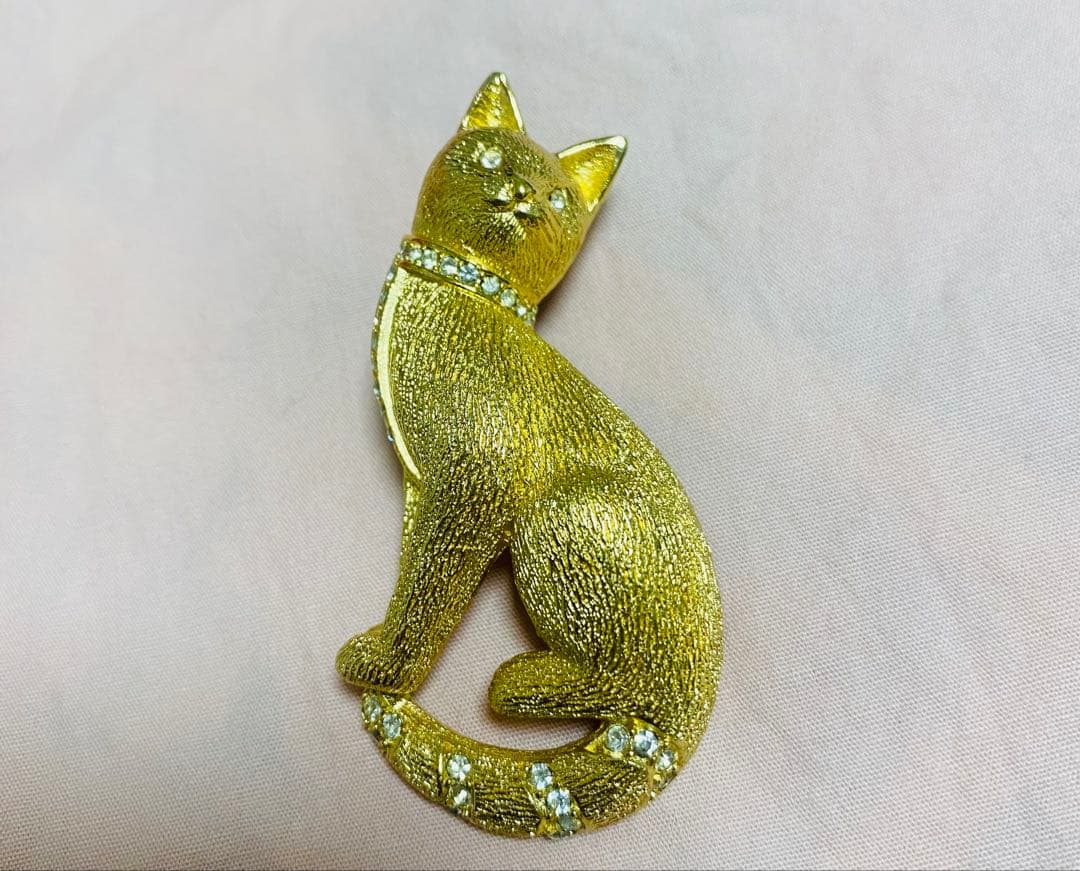 パ*8様 クリスチャン・ディオール　ブローチ　猫　アンティーク　ヴィンテージ　激