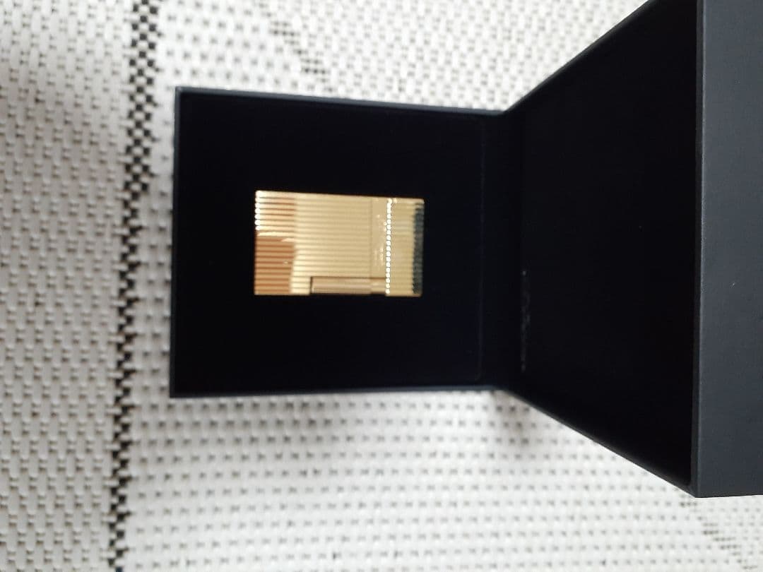 S.T. Dupont ゴールドライター 専用ケース付き