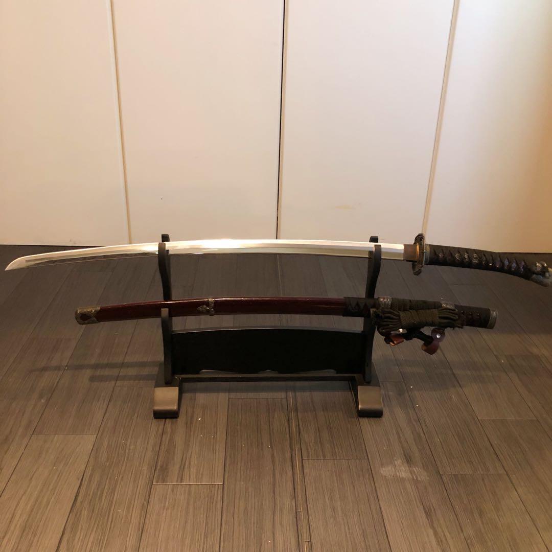 高級模造刀　日本軍拵え　居合刀　樋入刀身　合金刀身　朱拵え　重みあり