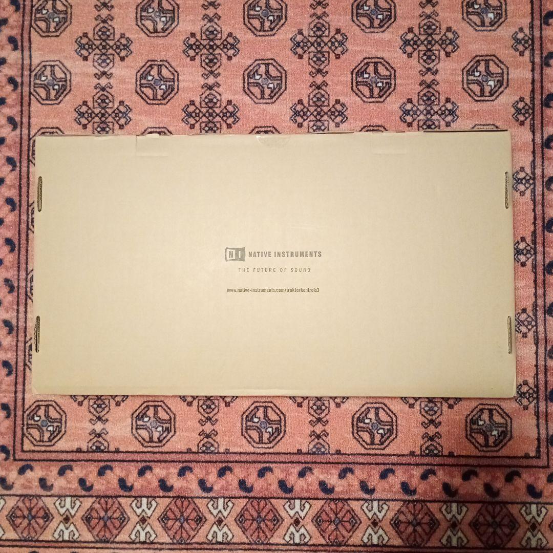 新品 NATIVE INSTRUMENTS TRAKTOR KONTROL S3