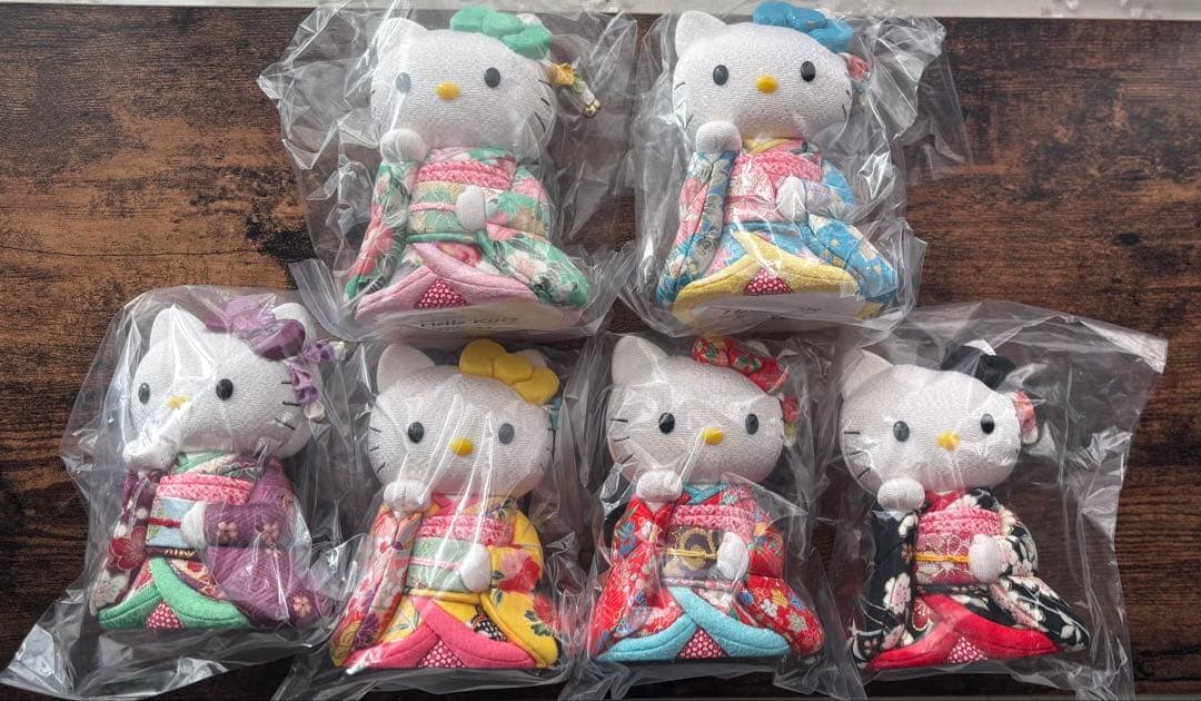 柿沼東光 木目込み人形　ハローキティ6体セット