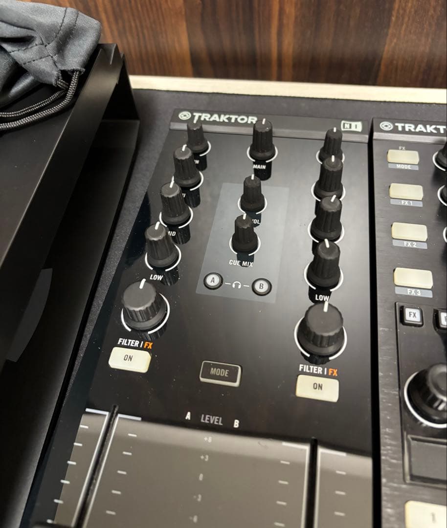 TRAKTOR KONTROL Z1, X1 Mk2, スタンドセット