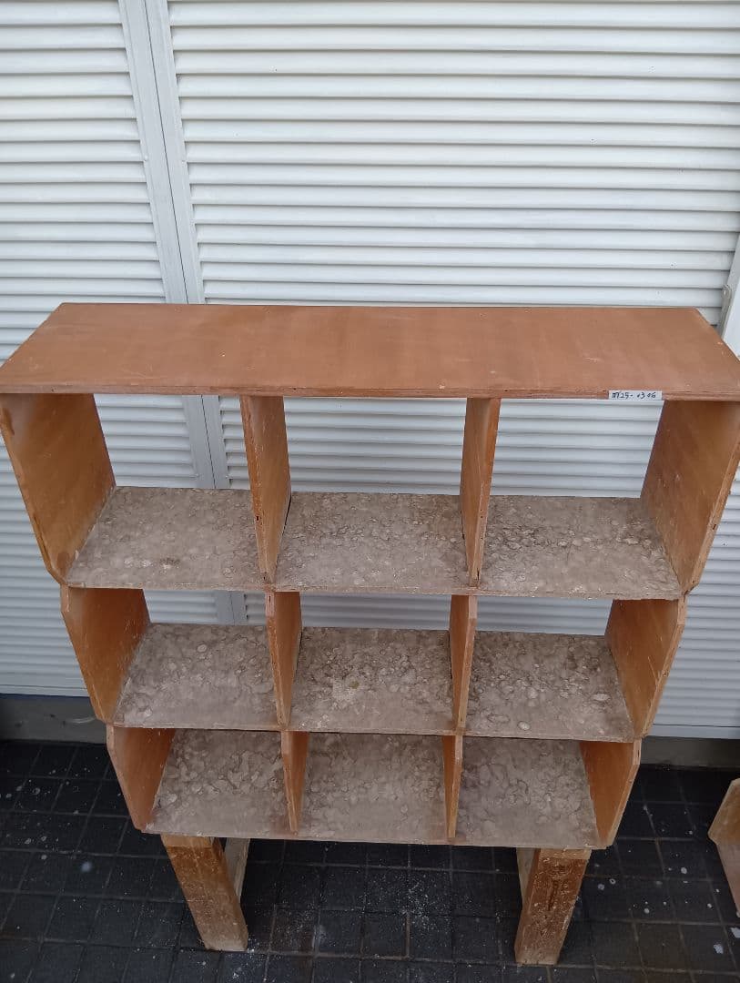 レース とまり木 9仕切りマス目棚　盆栽　苗木棚　工具棚　鳩道具　愛鳩の友レア