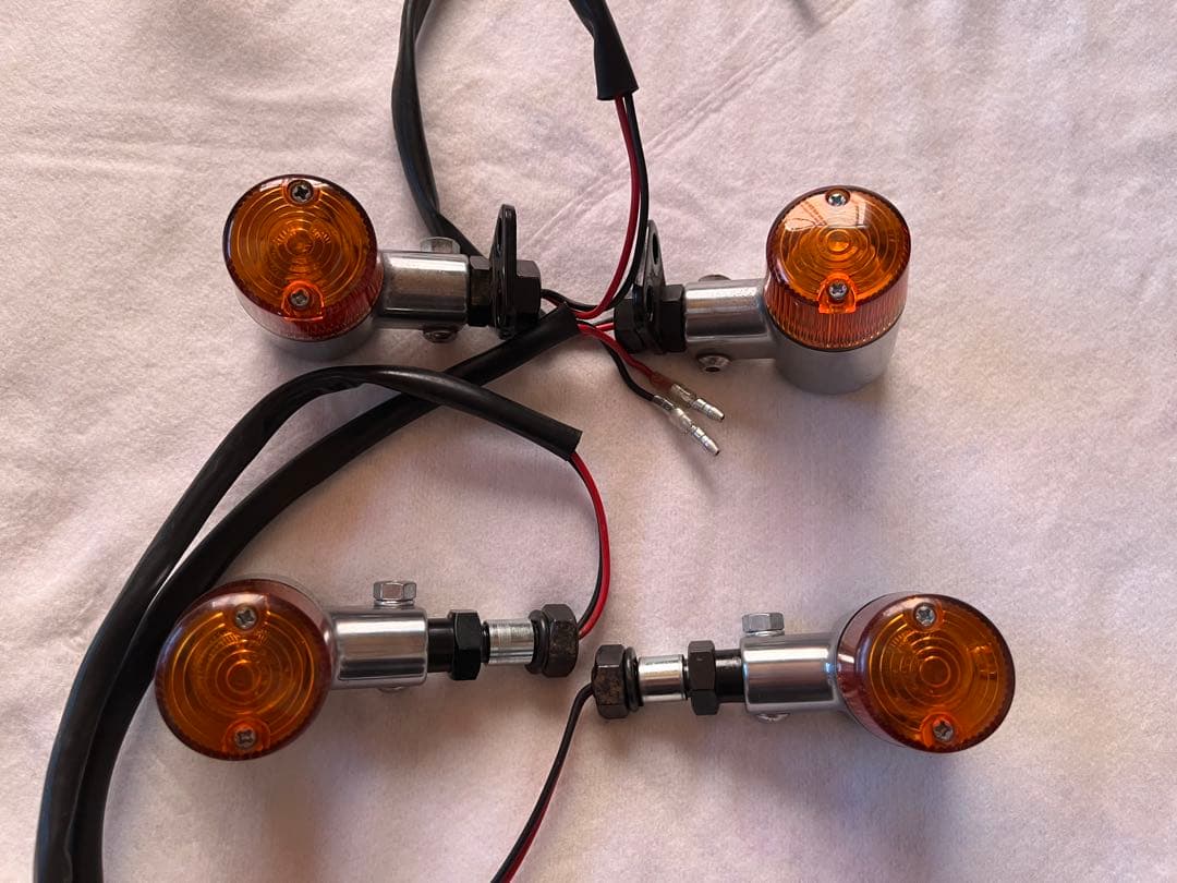 SR400用デイトナウインカー