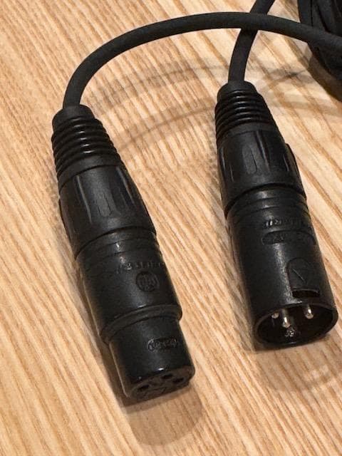 K&M 23860 マイクアーム XLR内蔵 クランプ付