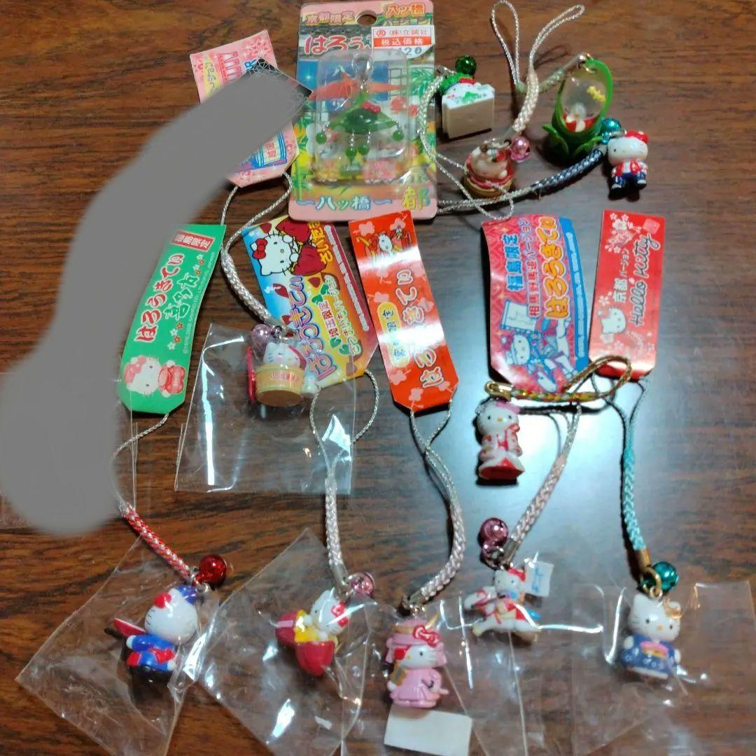 ハローキティ　ご当地ストラップ　キーホルダー