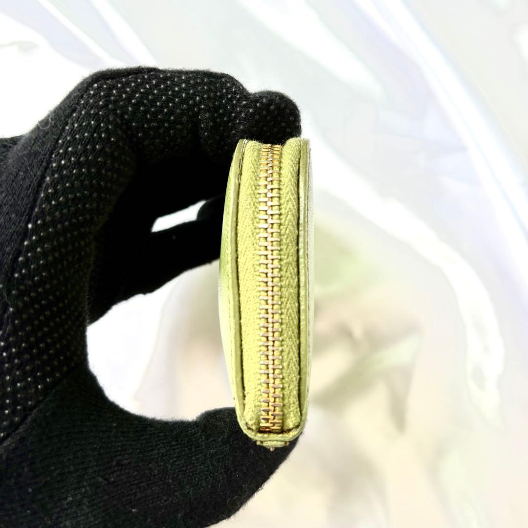 美品✨プラダ ケース キーリング 小銭入れ サフィアーノレザー グリーン