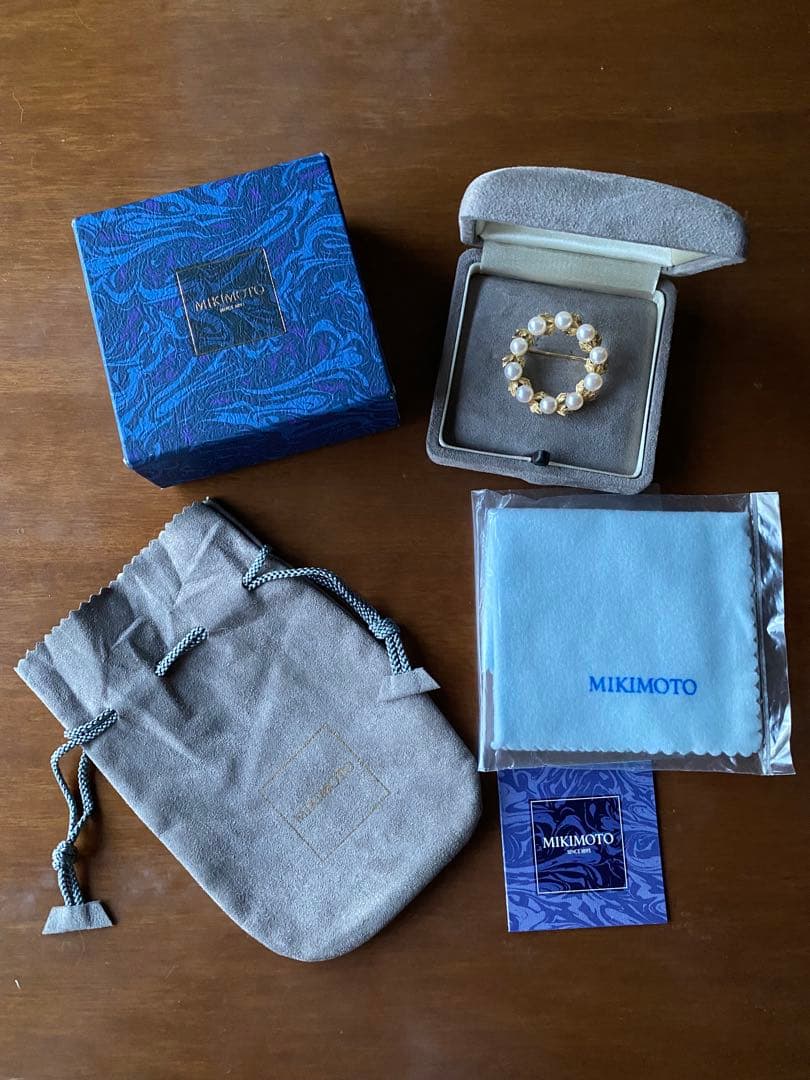 12.31までお値下げ！ミキモト　真珠 リーフモチーフ 月桂樹　ブローチ　K18