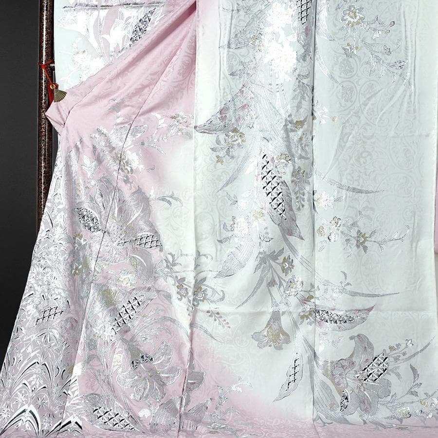 専用　ご予約商品　振袖　関芳　百合　銀彩　ホワイト　ピンク　未仕立て　仮絵羽