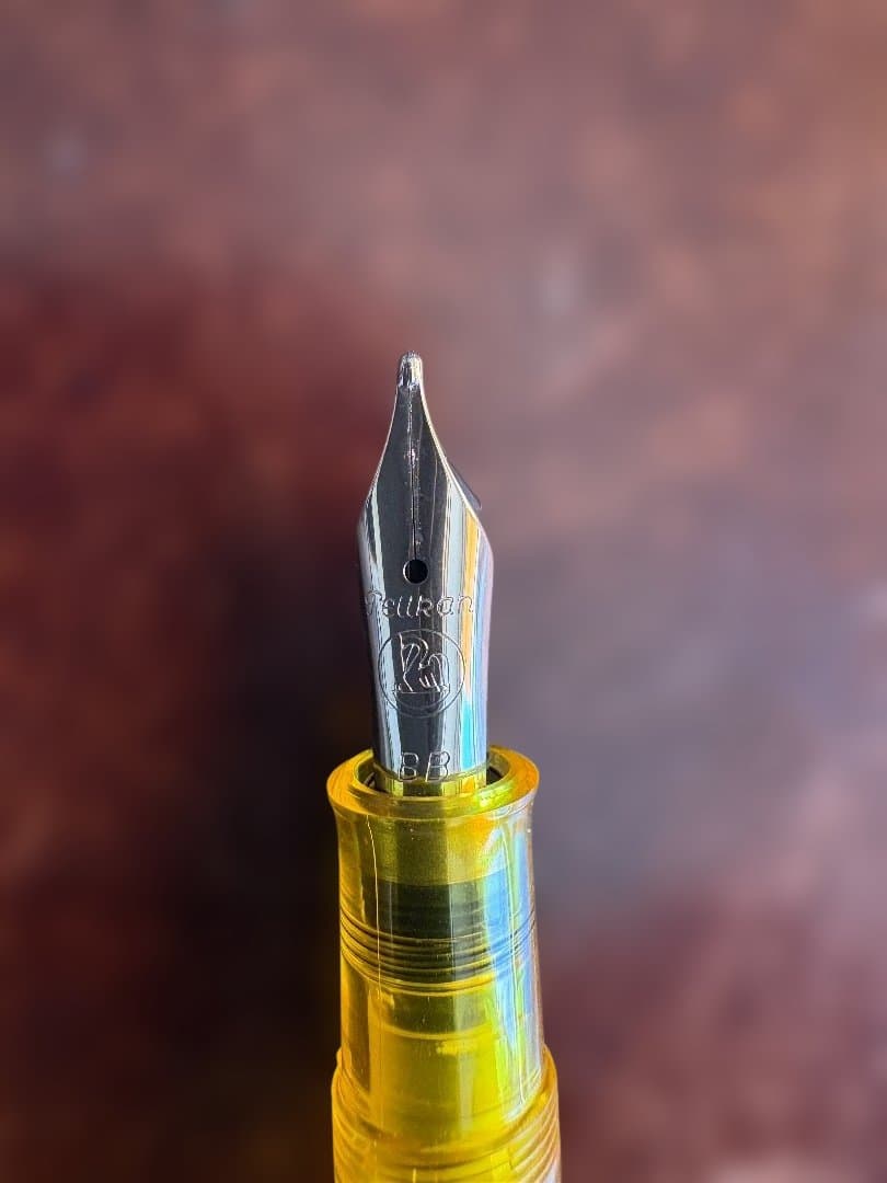 Pelikan M205 Duo NEON　インクセット
