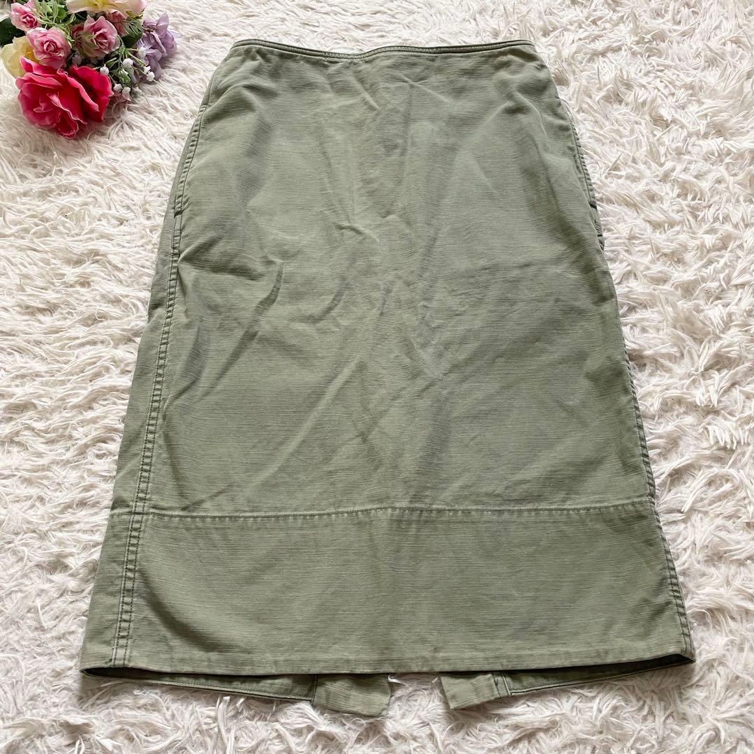 マディソンブルー　タイトスカート　カーキ　バックスリット　02