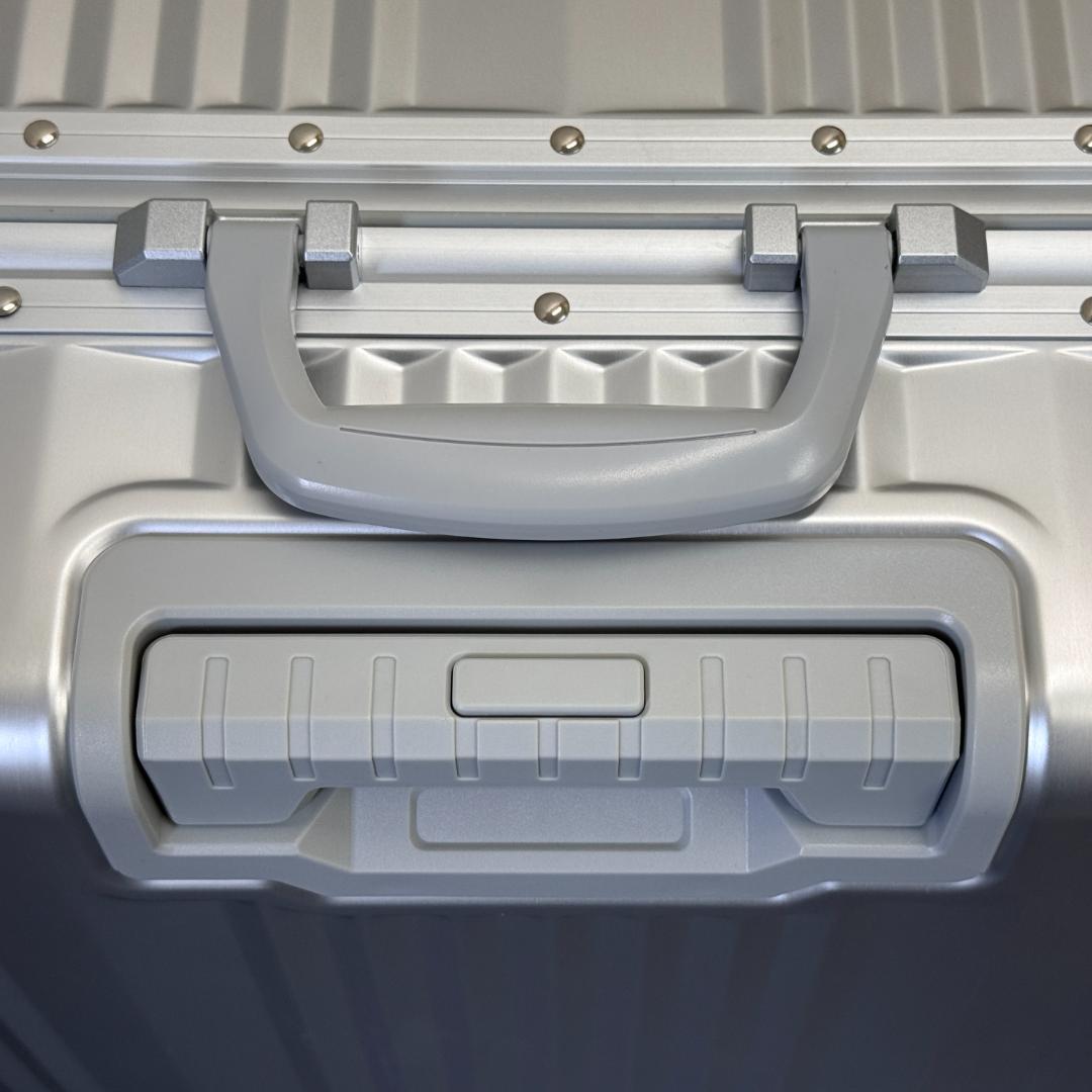 M5333 メルセデスベンツ オリジナルスーツケース 65L キャリーバッグ